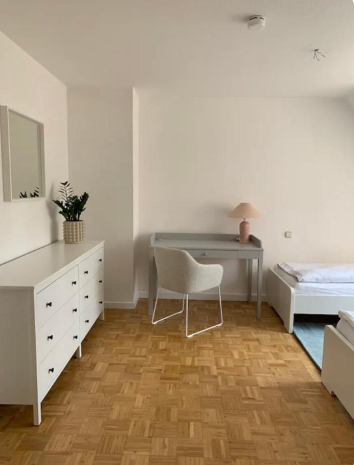 Apartment Spacious And Quiet Old Town